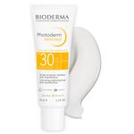 Bioderma-Photoderm-AKN-MAT-SPF30--protector-solar-piel-grasa-con-imperfecciones-40mL-3